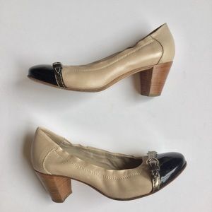 AGL sz 37 Nude Leather Black Patent Toe Heel Pump